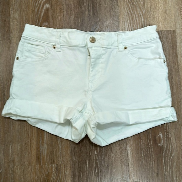 New York & Company Pants - White Shorts Never Worn